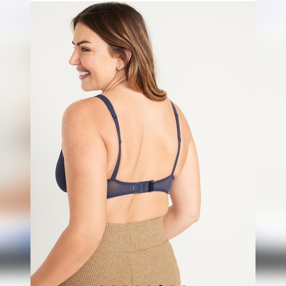 ⭐️40% Off⭐️ Old Navy Mesh Unlined Underwire Plunge Bra in Volcanic Blue - Picture 2 of 6
